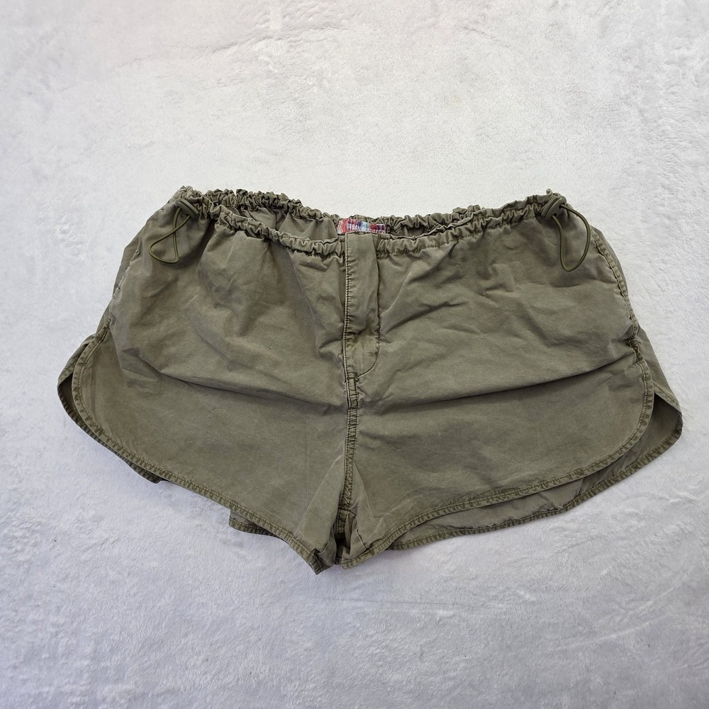 Womens Olive Green Flowy Shorts Size L Elastic Waist Lightweight Casual Summer
